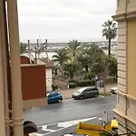 Casa Angolorotondo * San Remo