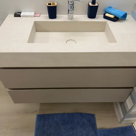 Casa Angolorotondo Apartment Sanremo