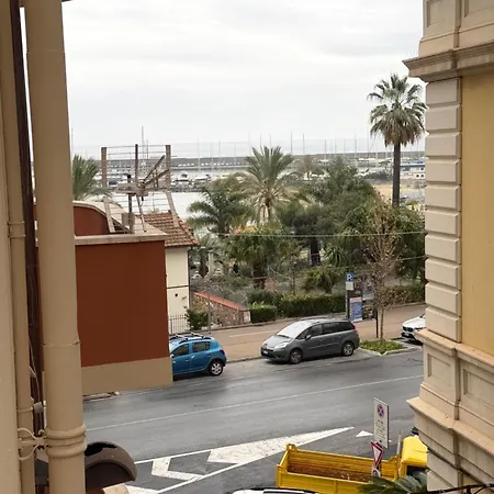 Casa Angolorotondo * Sanremo